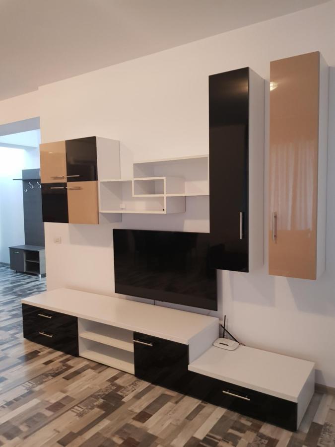 Summerhouse Apartments Mamaia Exterior photo